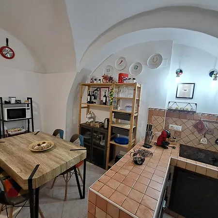 Apartment U Liotru *